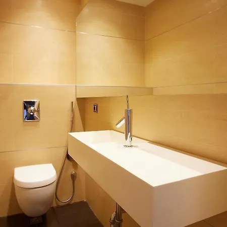 Ondarreta - Singular Y Exclusivo *