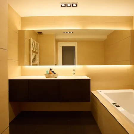 Apartamento Singular Y Espacioso Ondarreta *