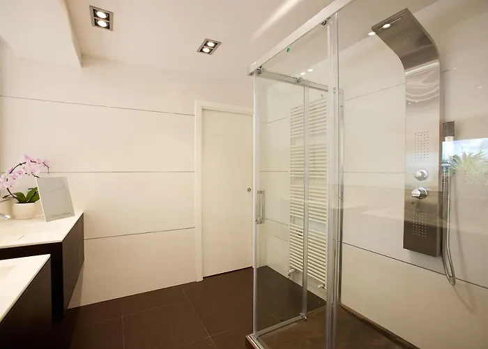 Ondarreta - Singular Y Exclusivo San Sebastian