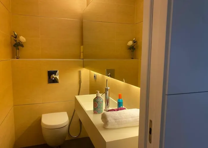 Ondarreta - Singular Y Exclusivo San Sebastian